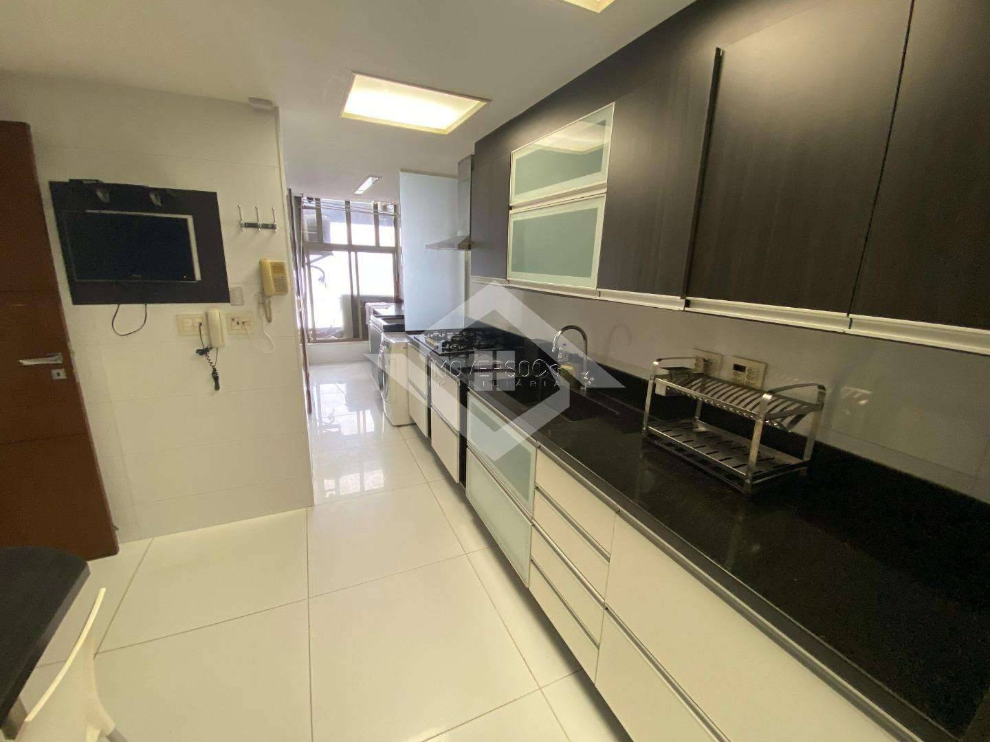 Apartamento para alugar com 4 quartos, 150m² - Foto 26