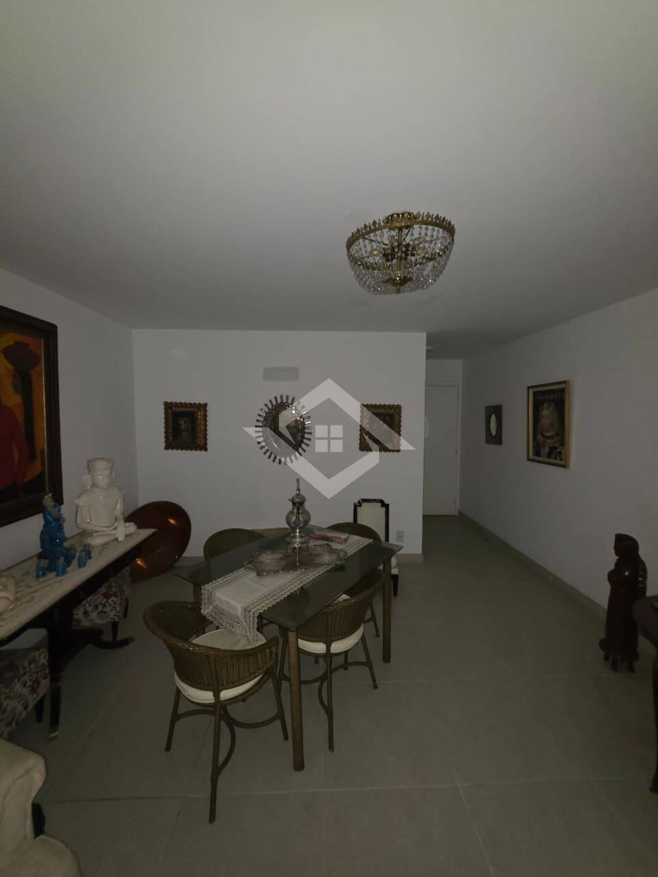 Apartamento à venda e aluguel com 3 quartos, 215m² - Foto 12