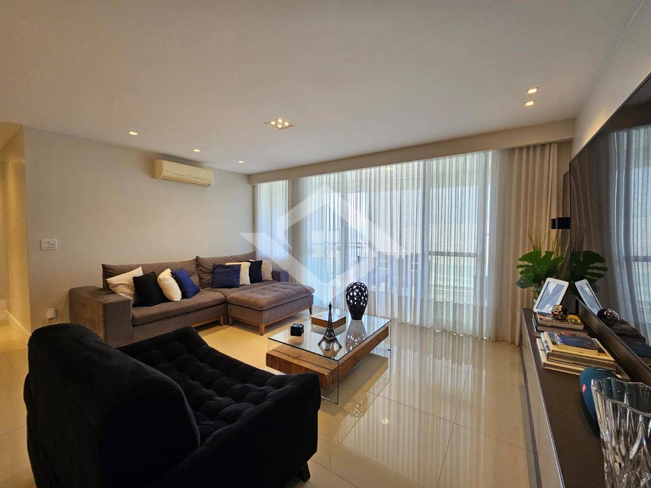 Apartamento, 3 quartos, 145 m² - Foto 12