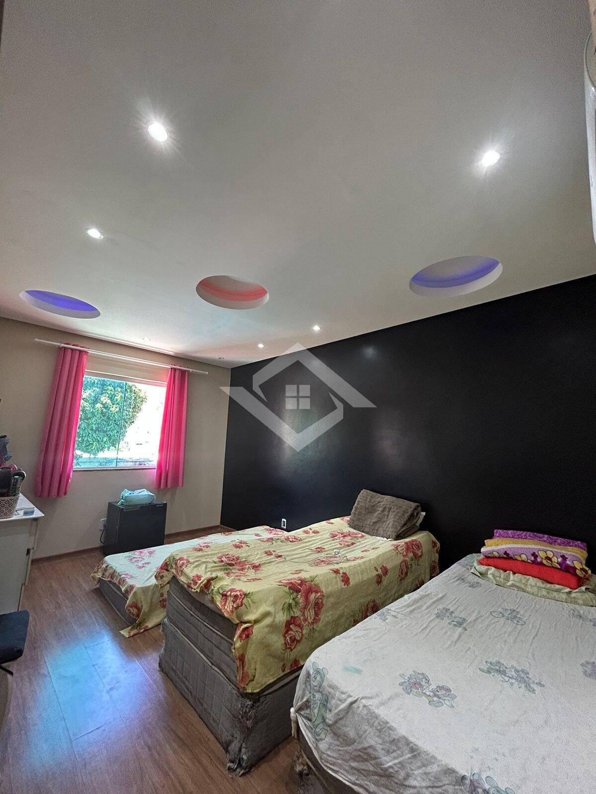 Casa, 3 quartos, 150 m² - Foto 4