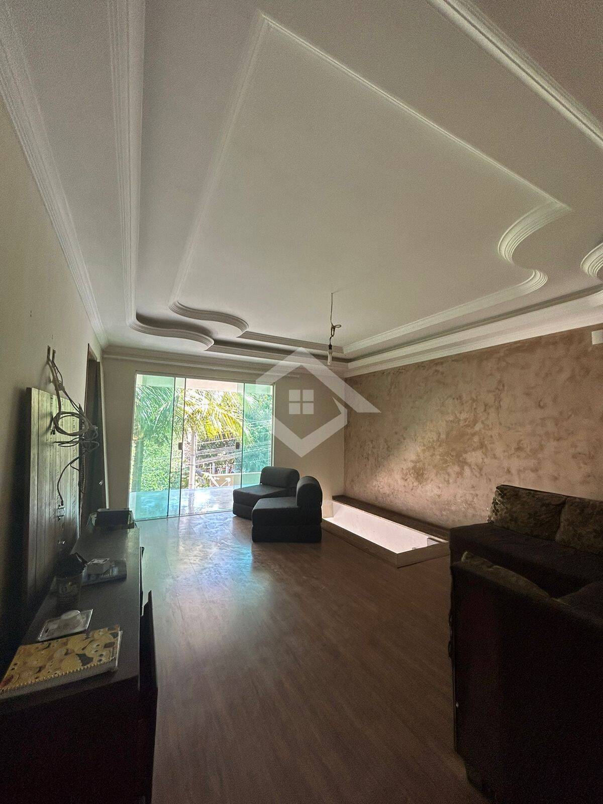 Casa, 3 quartos, 150 m² - Foto 2