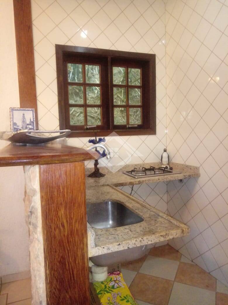 Casa, 4 quartos, 240 m² - Foto 11