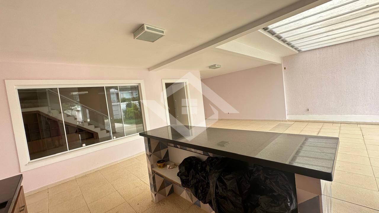 Casa, 4 quartos, 280 m² - Foto 4