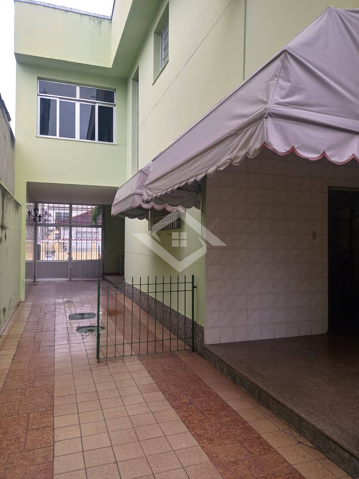 Casa, 5 quartos, 310 m² - Foto 9