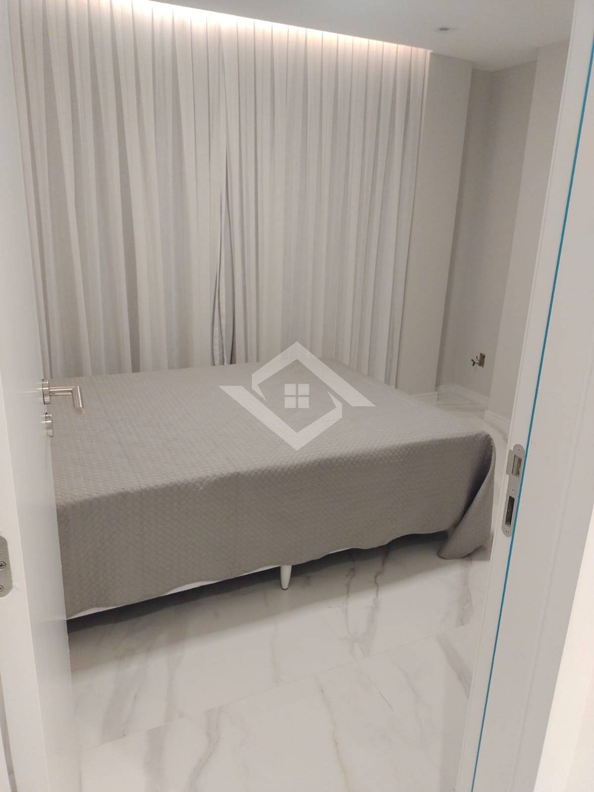 Apartamento, 3 quartos, 152 m² - Foto 8