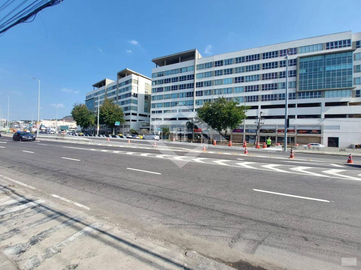 Prédio Inteiro, 32 m² - Foto 1