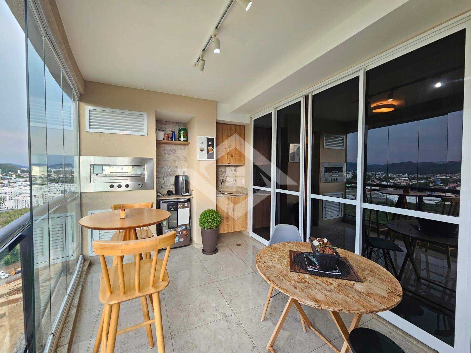 Apartamento, 4 quartos, 145 m² - Foto 3