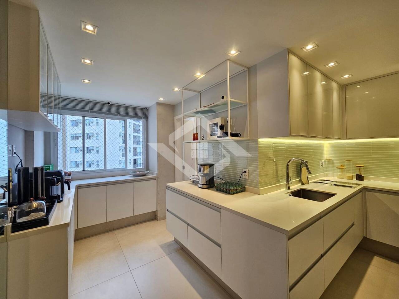 Apartamento, 3 quartos, 211 m² - Foto 35