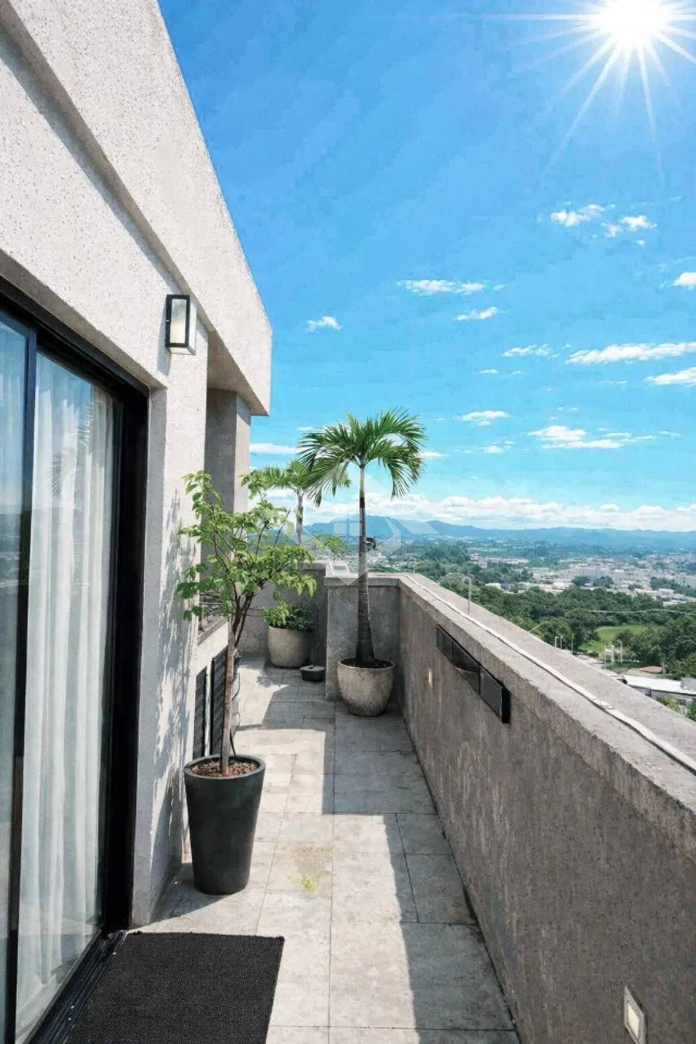 Apartamento, 3 quartos, 140 m² - Foto 2