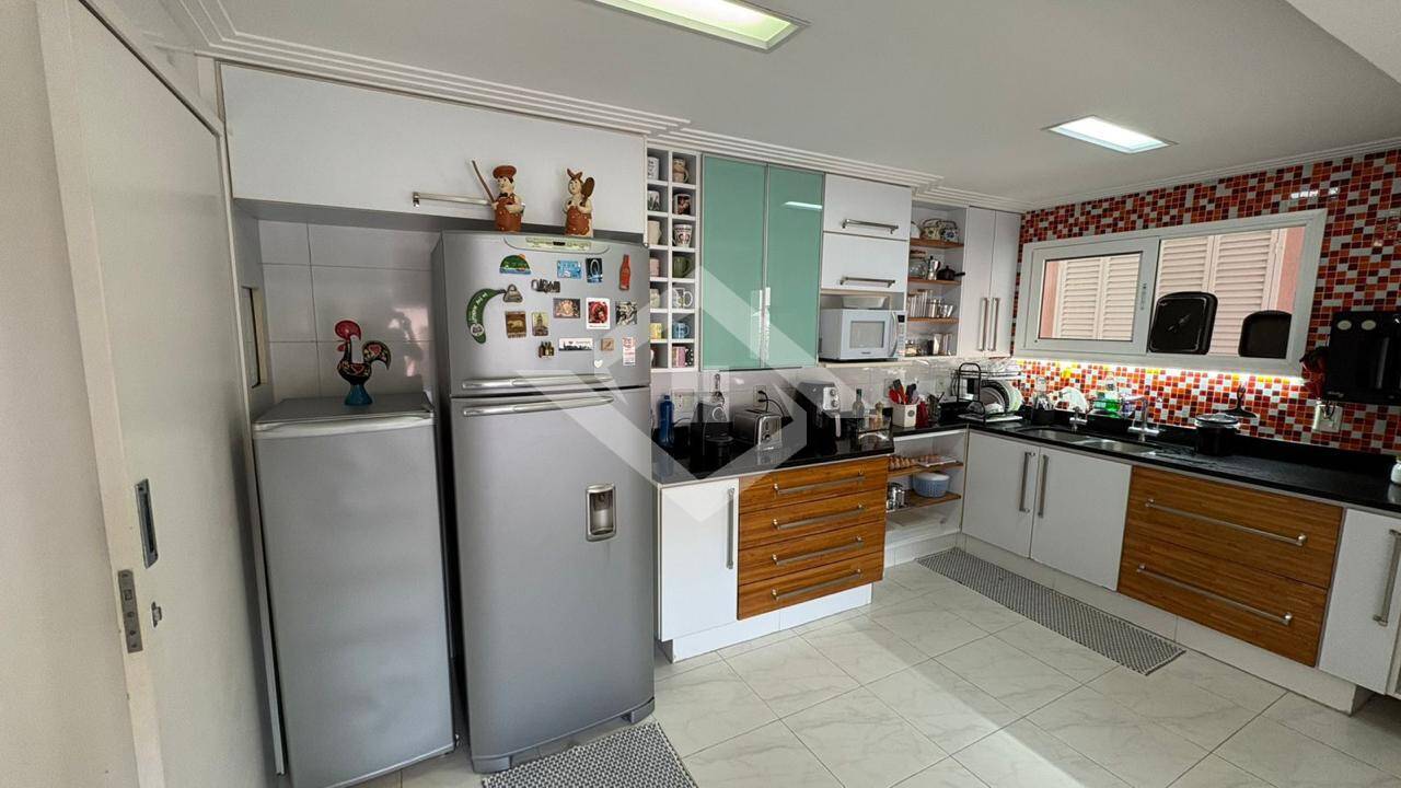 Casa, 3 quartos, 380 m² - Foto 26