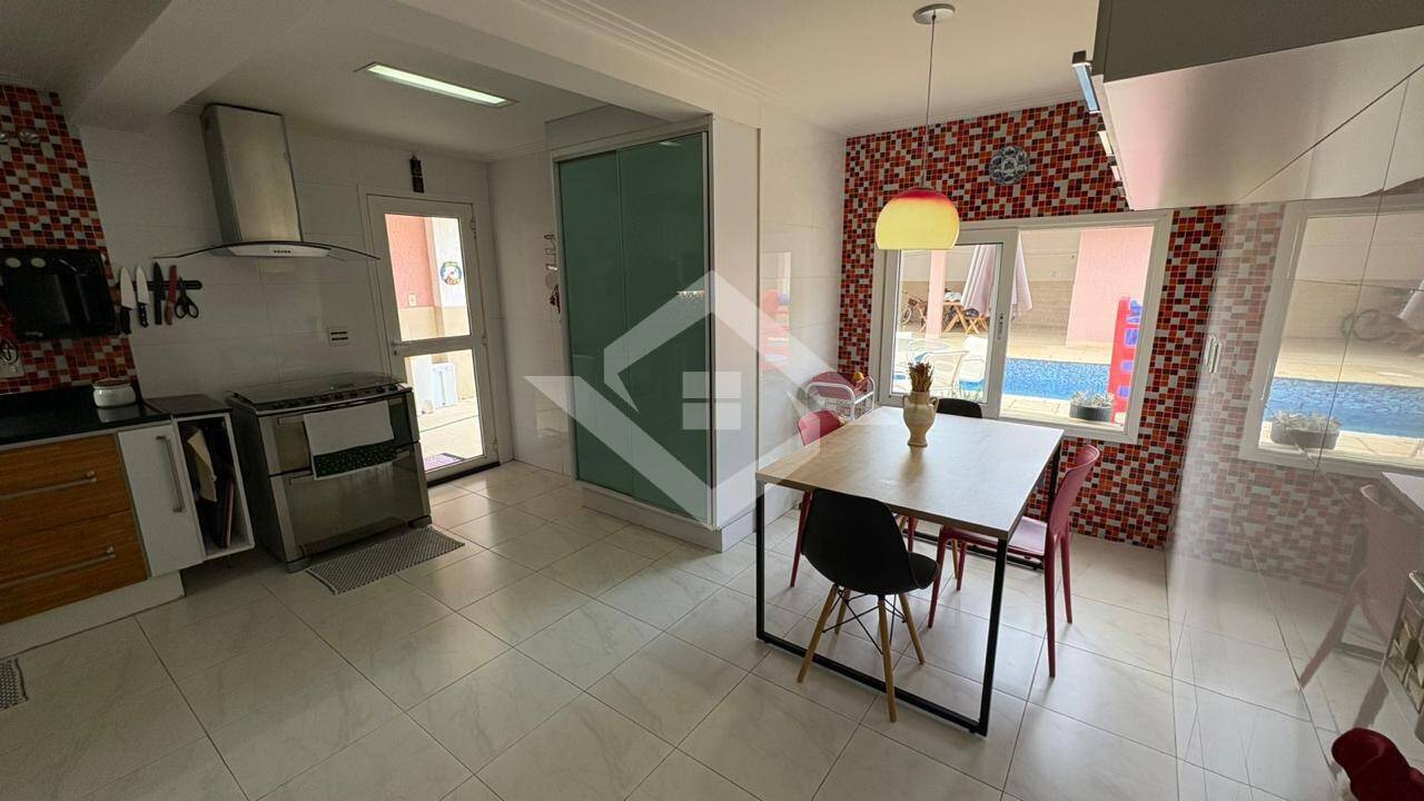 Casa, 3 quartos, 380 m² - Foto 27