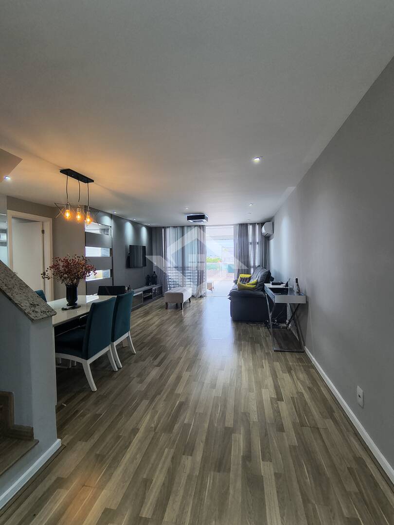 Apartamento, 3 quartos, 222 m² - Foto 2