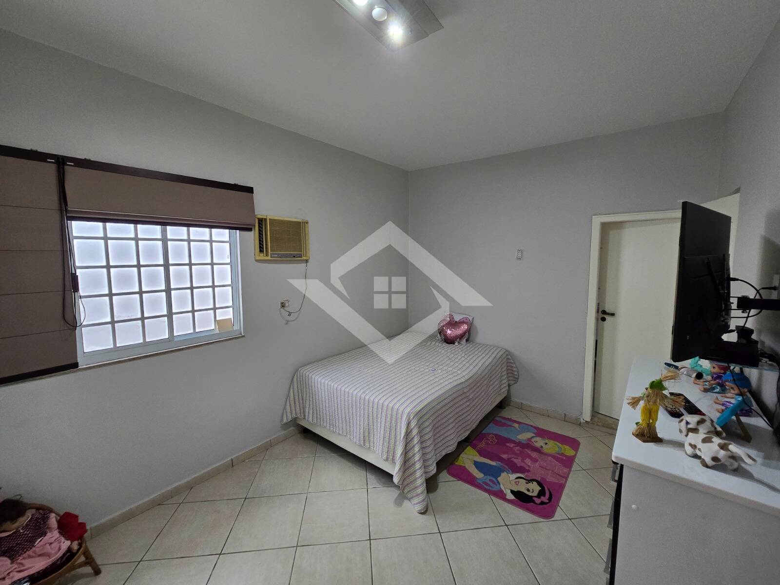 Casa, 3 quartos, 220 m² - Foto 16
