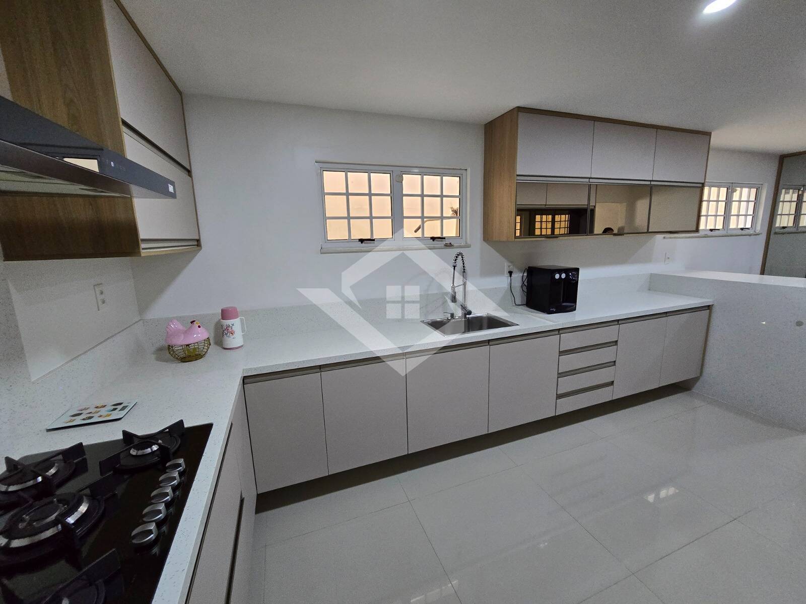 Casa, 3 quartos, 220 m² - Foto 29