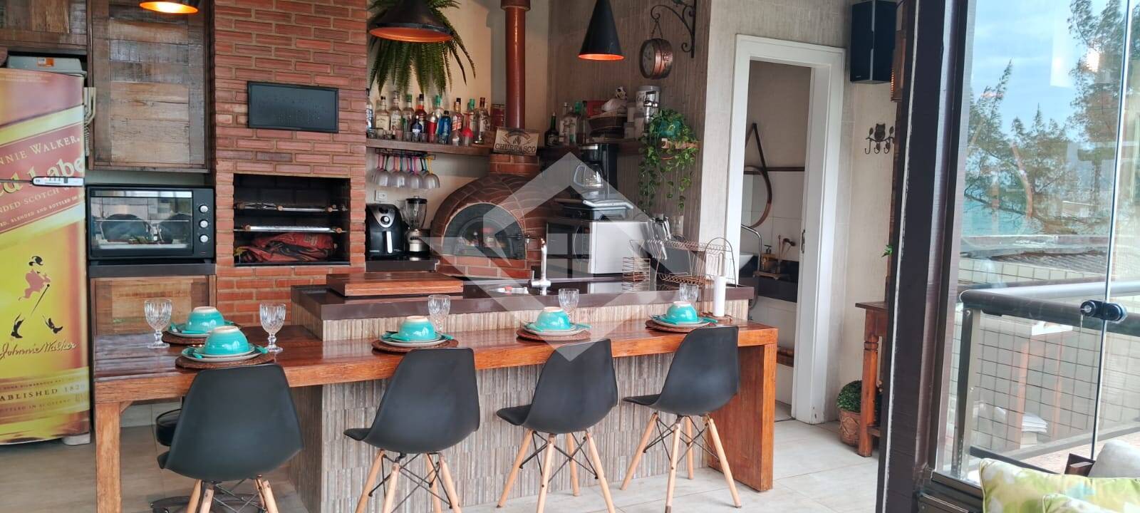Cobertura, 3 quartos, 230 m² - Foto 2