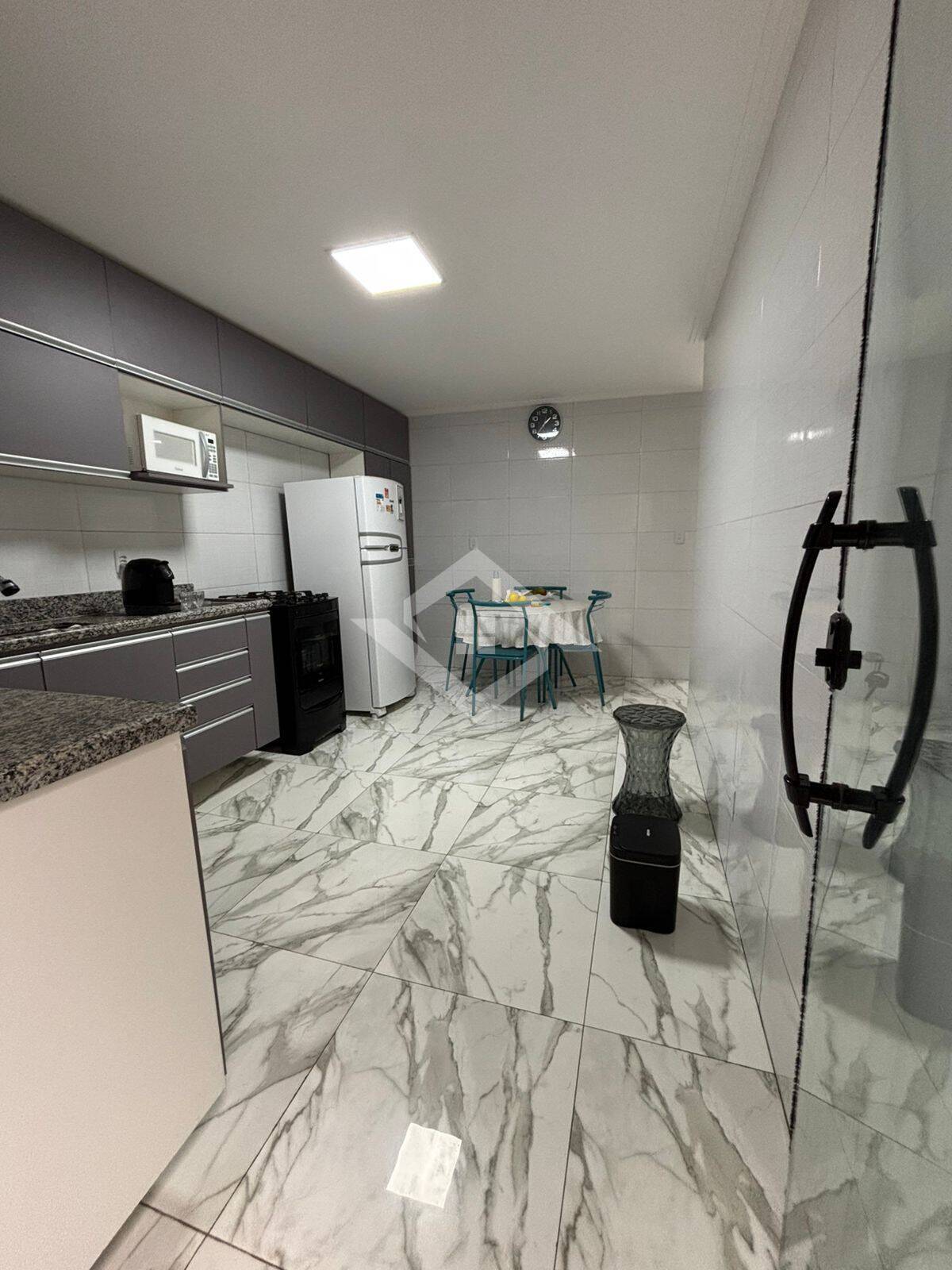 Casa, 2 quartos, 95 m² - Foto 8