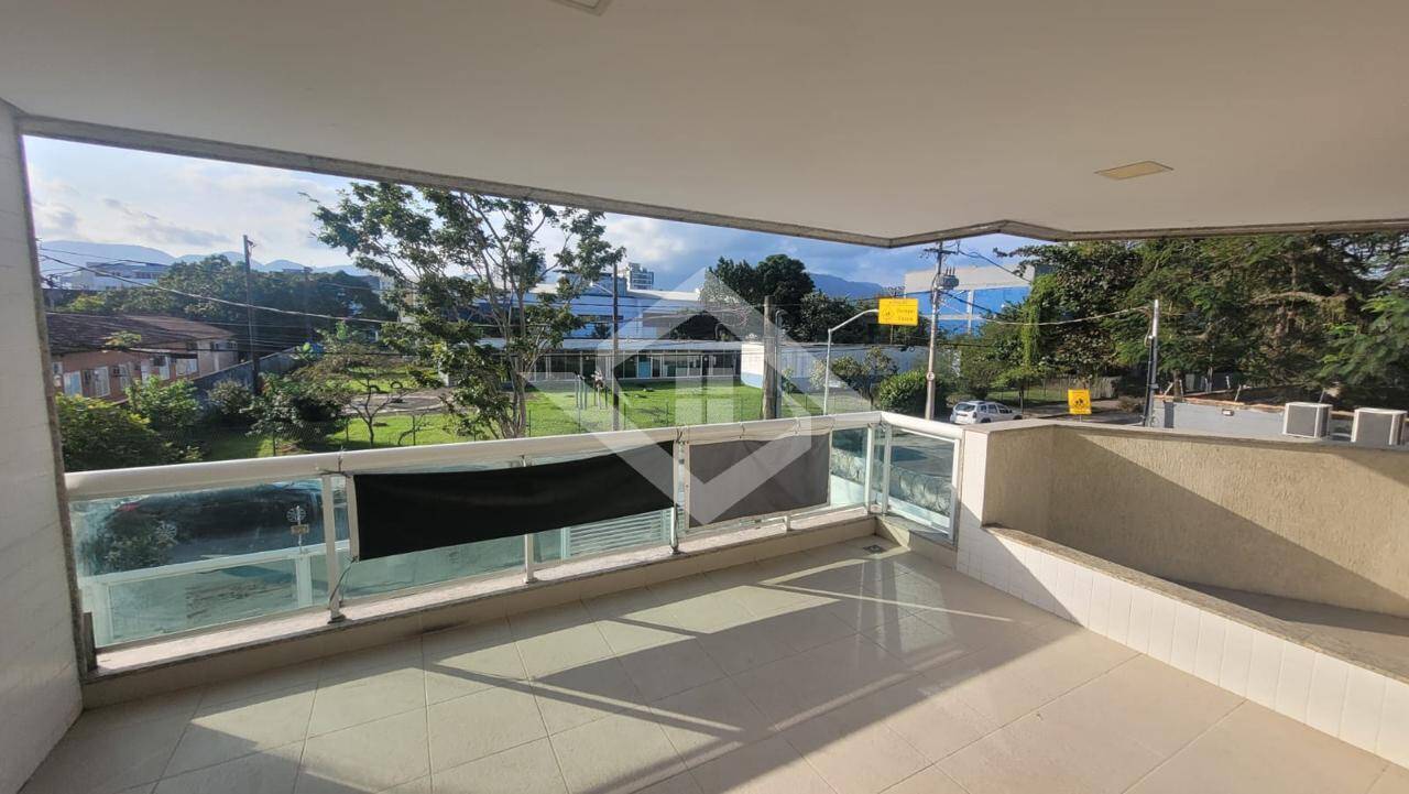 Apartamento, 3 quartos, 110 m² - Foto 2