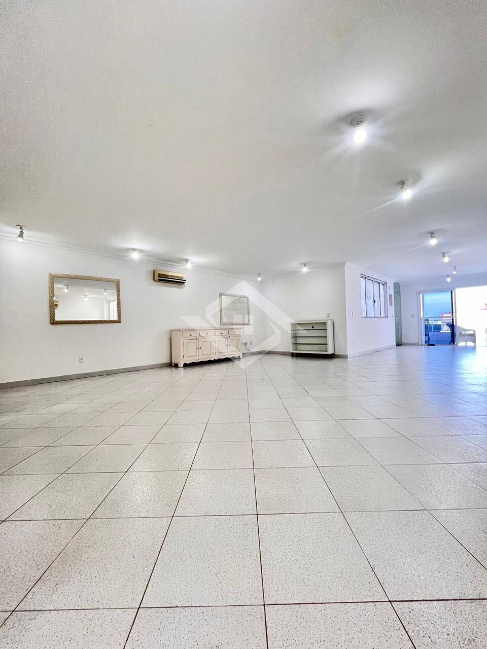 Cobertura, 3 quartos, 188 m² - Foto 9