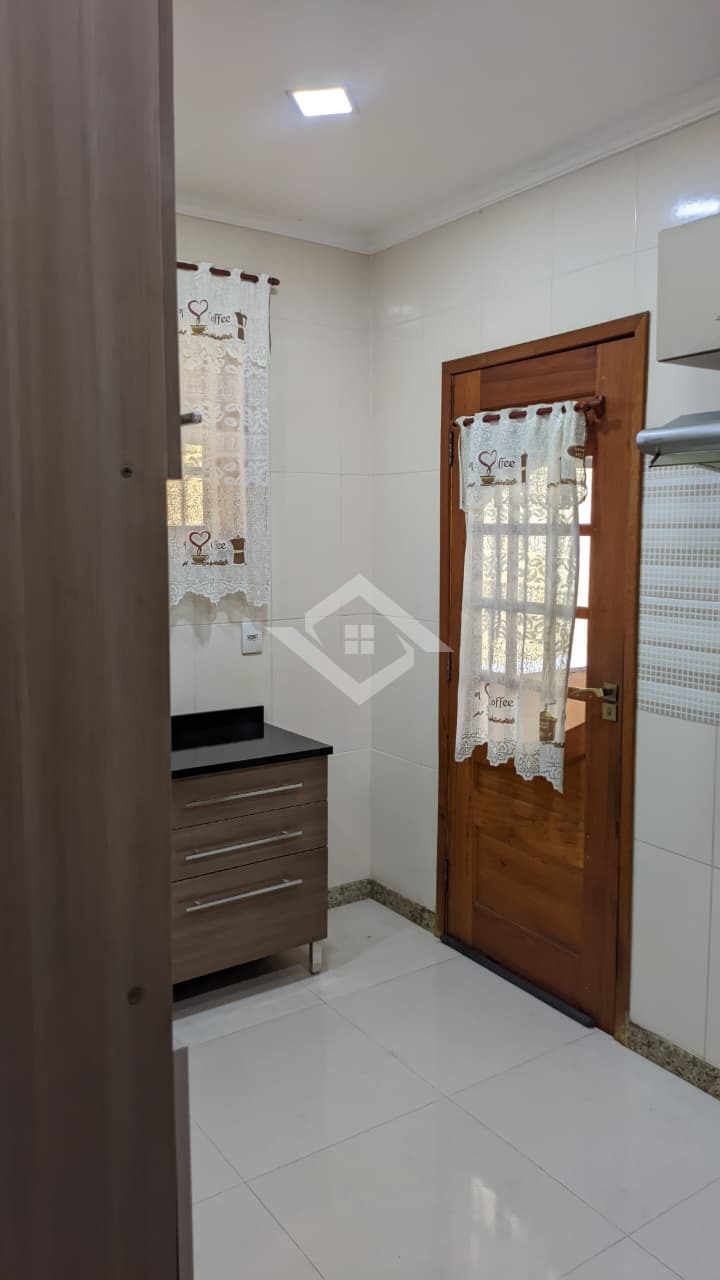 Casa, 3 quartos, 180 m² - Foto 14