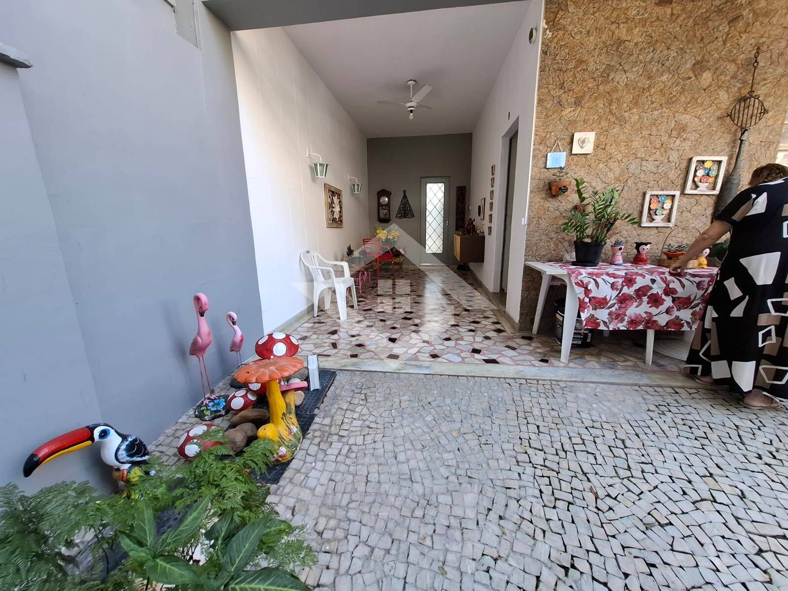 Casa, 5 quartos, 300 m² - Foto 36