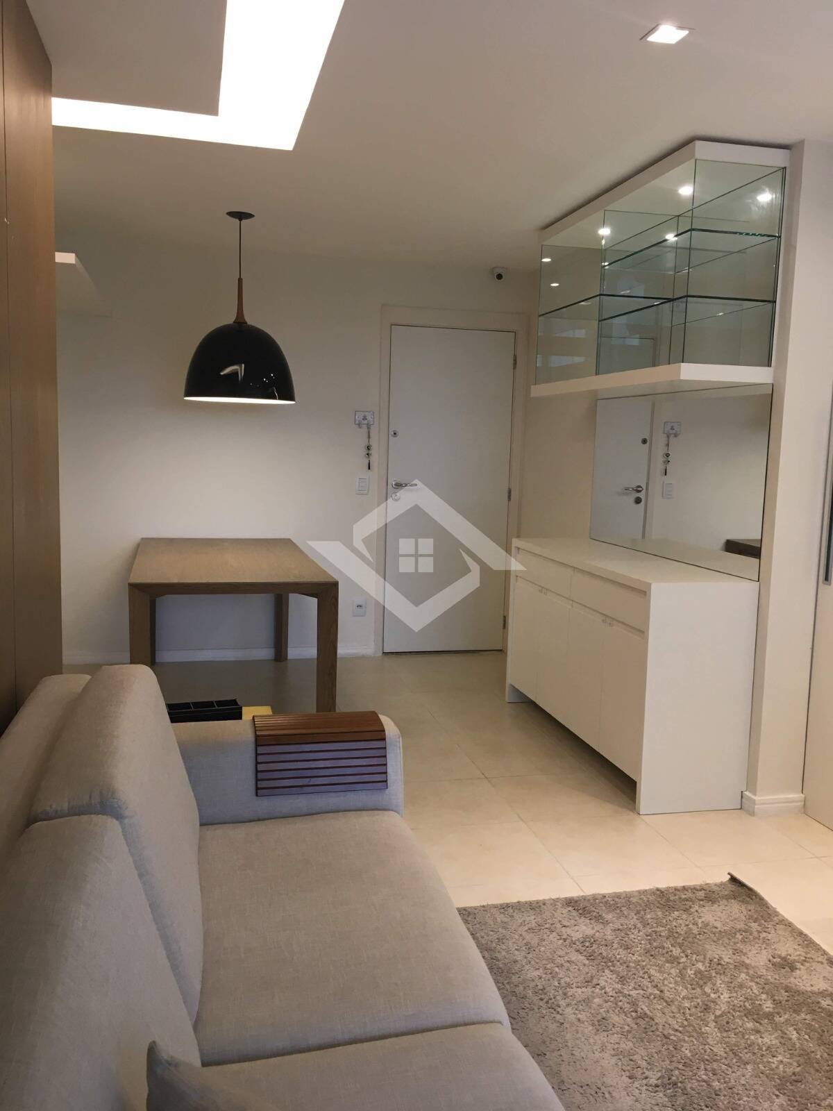 Apartamento, 2 quartos, 70 m² - Foto 1