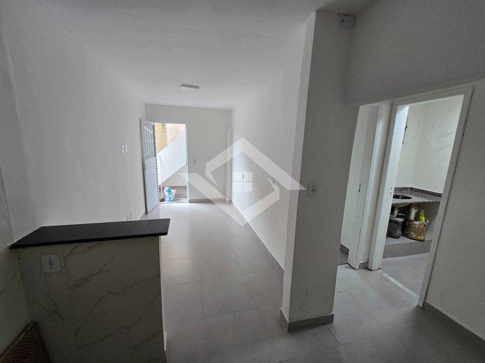 Casa, 1 quarto, 65 m² - Foto 1