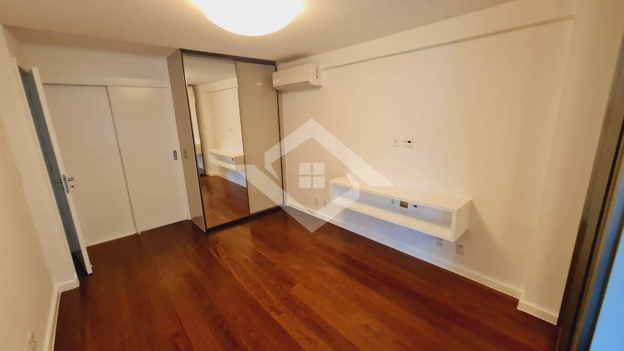 Apartamento à venda com 3 quartos, 191m² - Foto 12