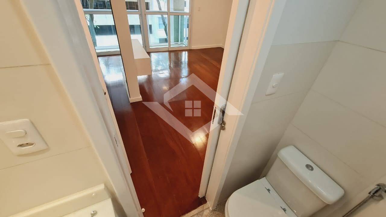Apartamento à venda com 3 quartos, 191m² - Foto 20