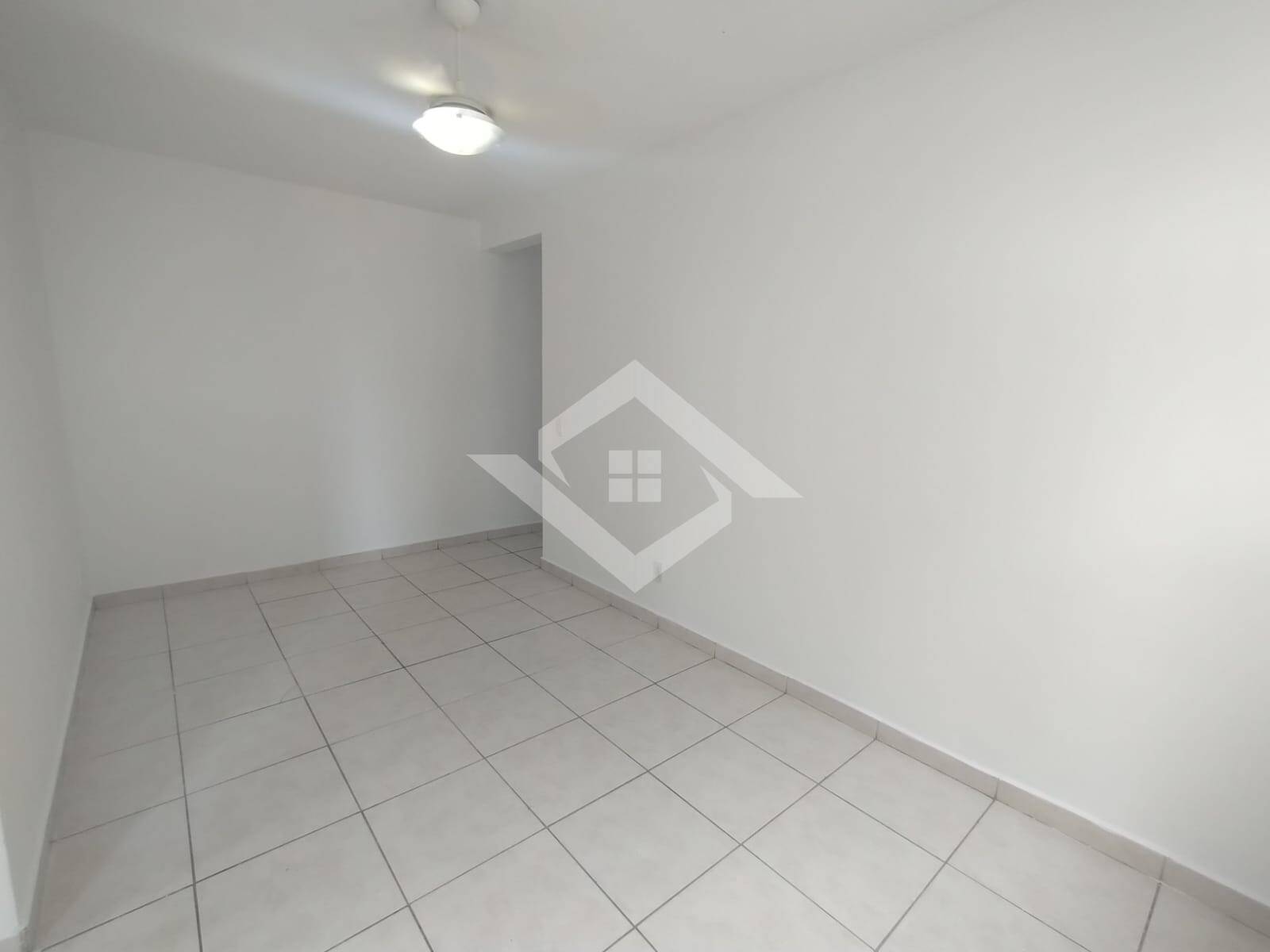 Apartamento para alugar com 2 quartos, 42m² - Foto 6