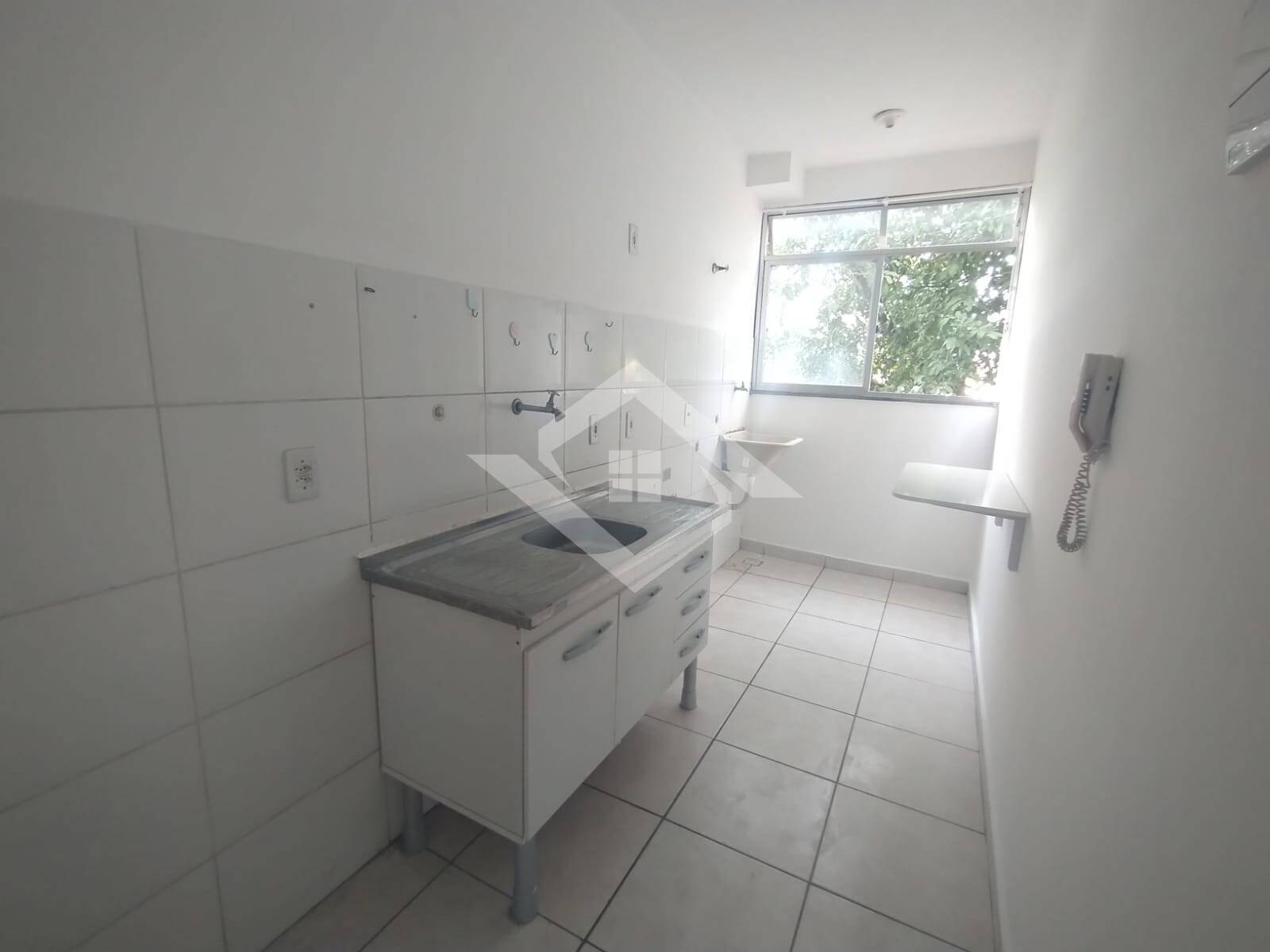 Apartamento para alugar com 2 quartos, 42m² - Foto 9